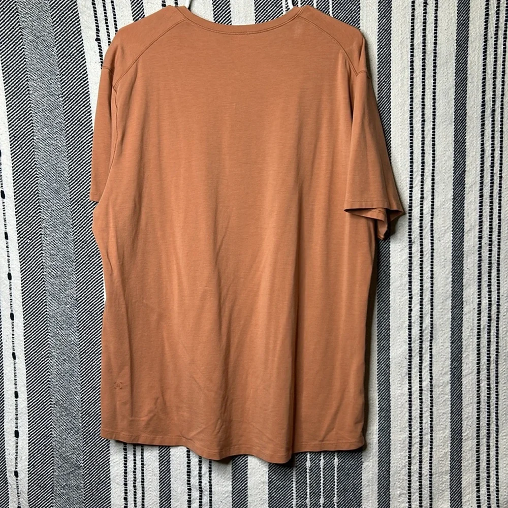 Mens Lululemon 5YR Short Sleeve Henley - Picture 5 of 6